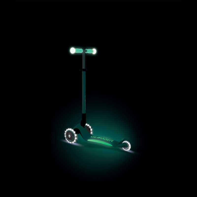 Сгъваема тротинетка със светещи дръжки ELITE GLOW LIGHTS, ментова